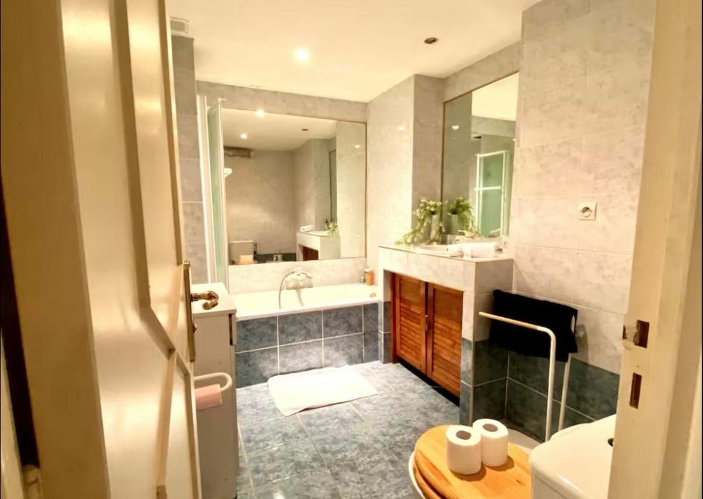 2 pièces avec clim proche place Masséna - 2