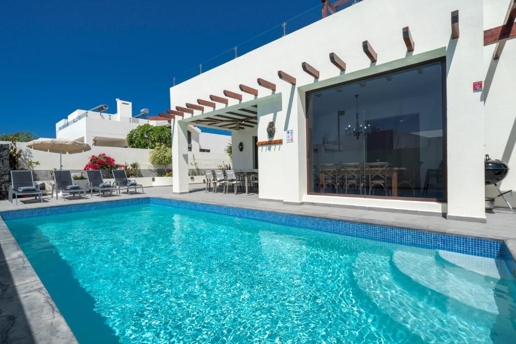 Casa Piscina - 1