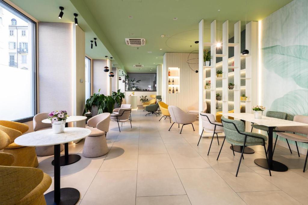 Bar/lounge, Best Western Hotel Luxor in Turin