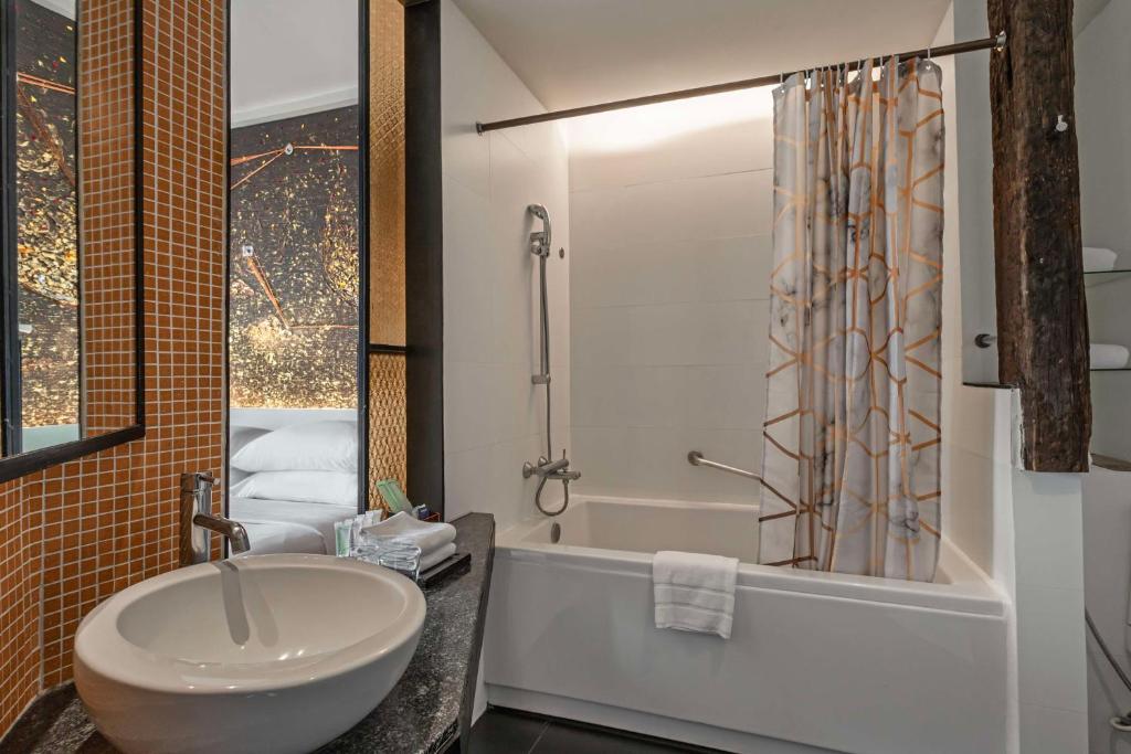 Hotel Tips Image