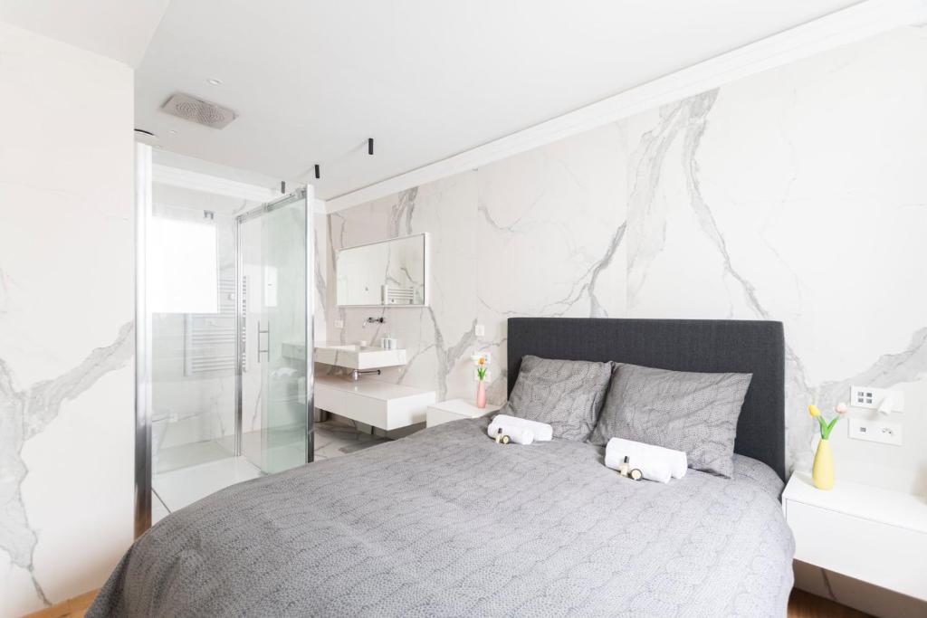 GuestReady - Elegant Escape near Plaza Athénée - 4