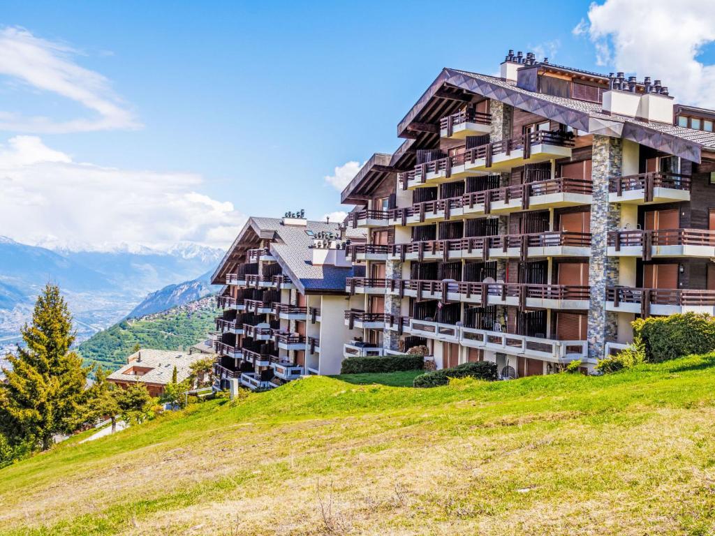 Apartment Hauts De Nendaz B K5 by Interhome - 5