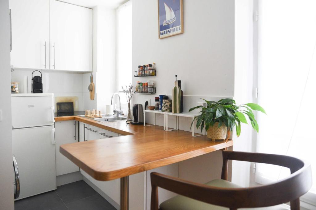 Bright 1 bedroom apartment - near park - 5