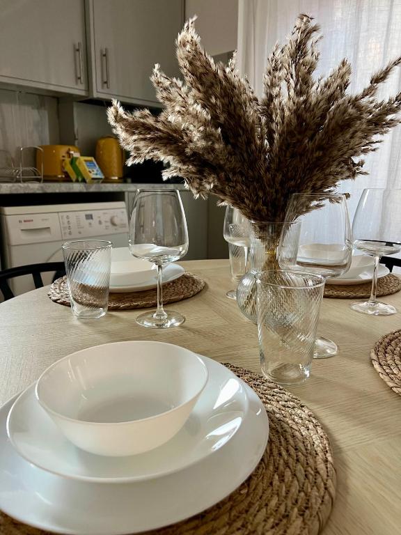 Ealing ,South Ealing, ,Richmond park ,Heathrow airport,Gunnesbury park,London, Brentford