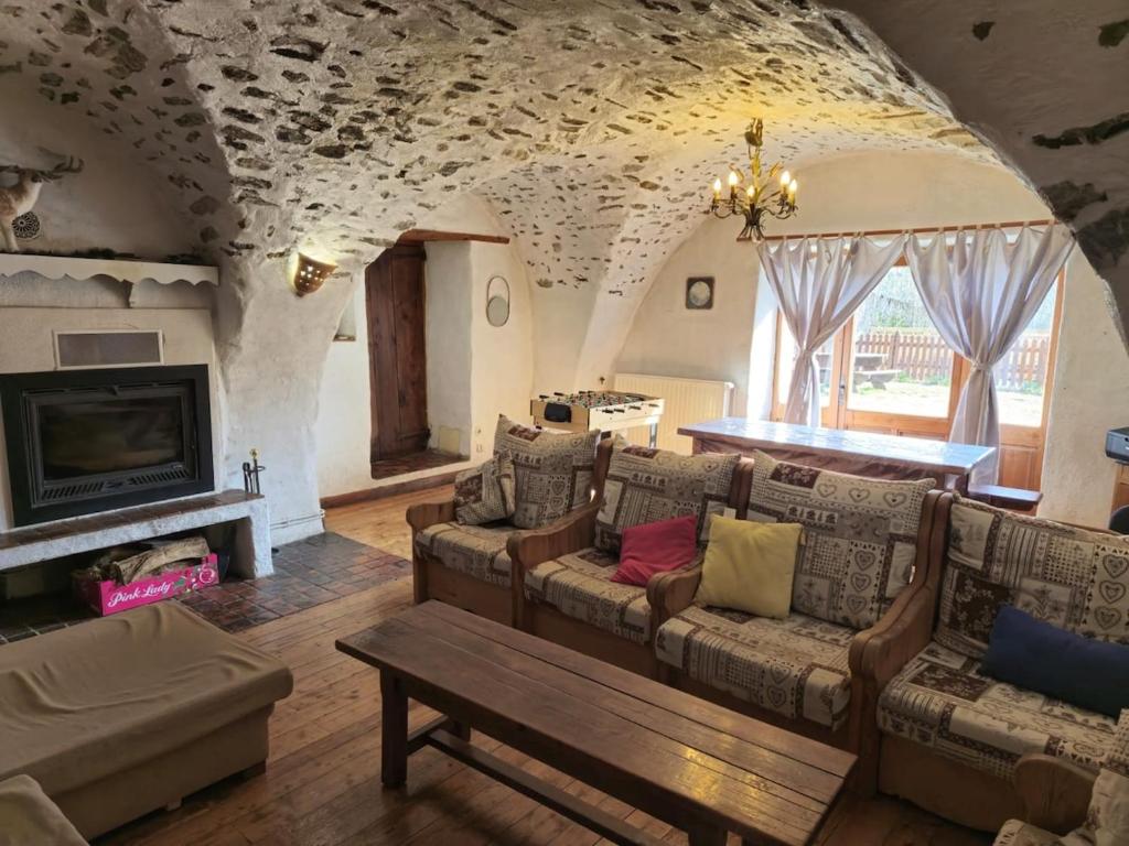 grande maison familiale avec piscine chauffée - 4