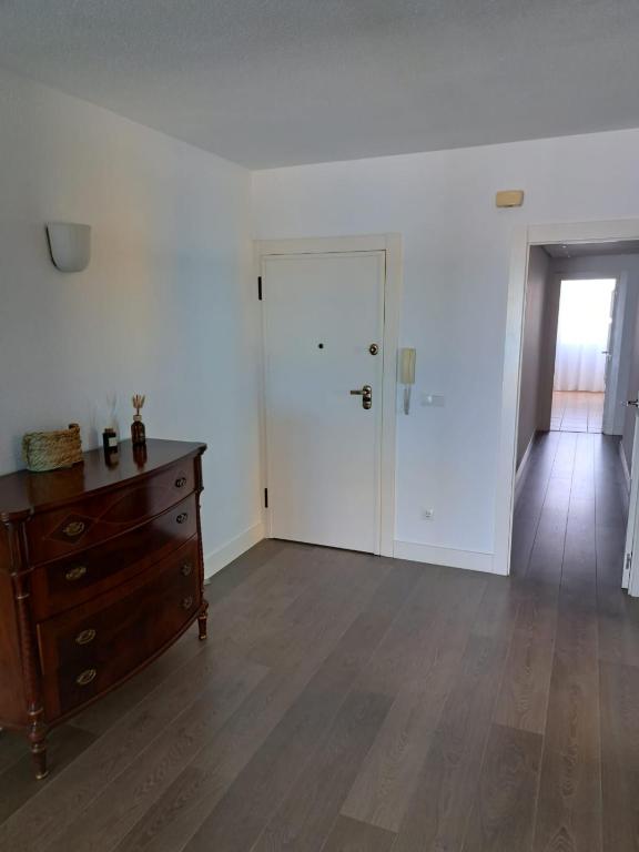 APARTAMENTO SOL Y MAR Primera Linea - 2