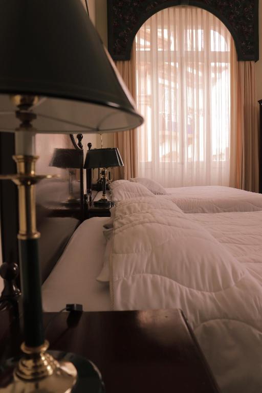 Gran Hotel París - 5