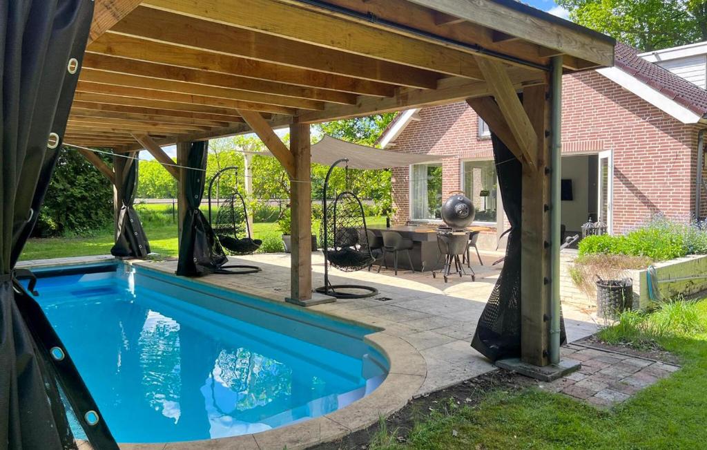 Nice Home In Koekange With Sauna, Koekange