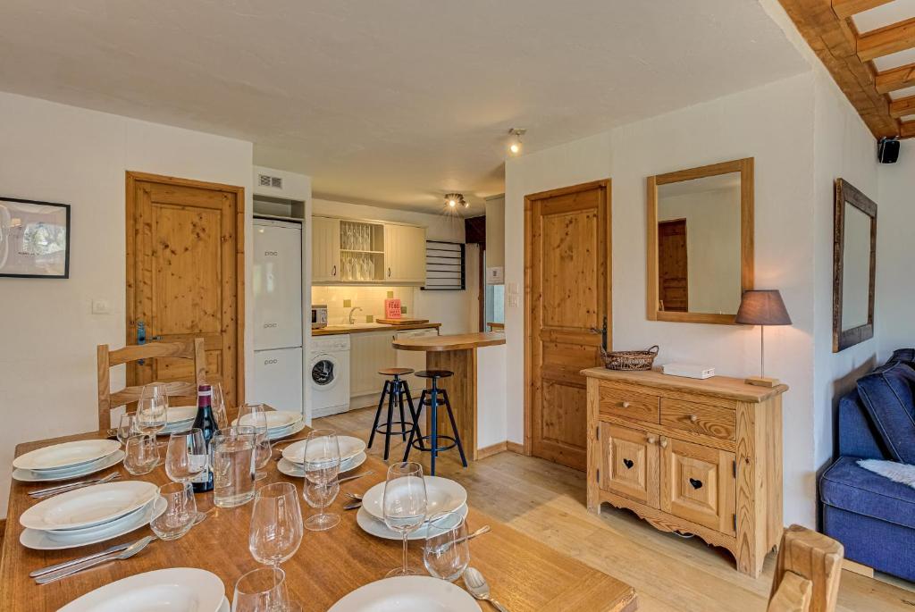 Apartment Chamouny, Alpes Agency, Chamonix, Sleeps 8 - 5