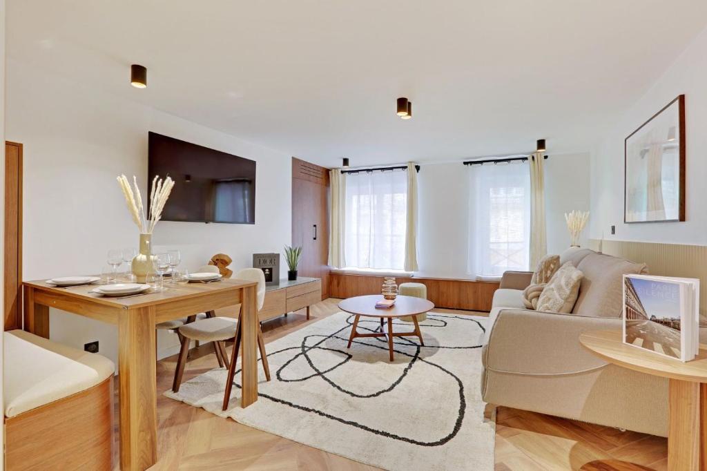 HAYSTIA Elegant Apartment Near Opera - 5