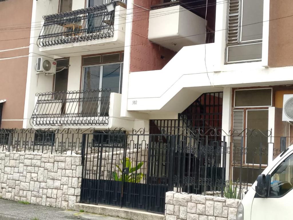 Apartment Comfortable in Urdesa - 2