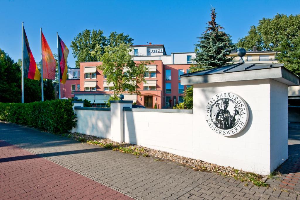 Hotel Barbarossa — Hotel in Dusseldorf