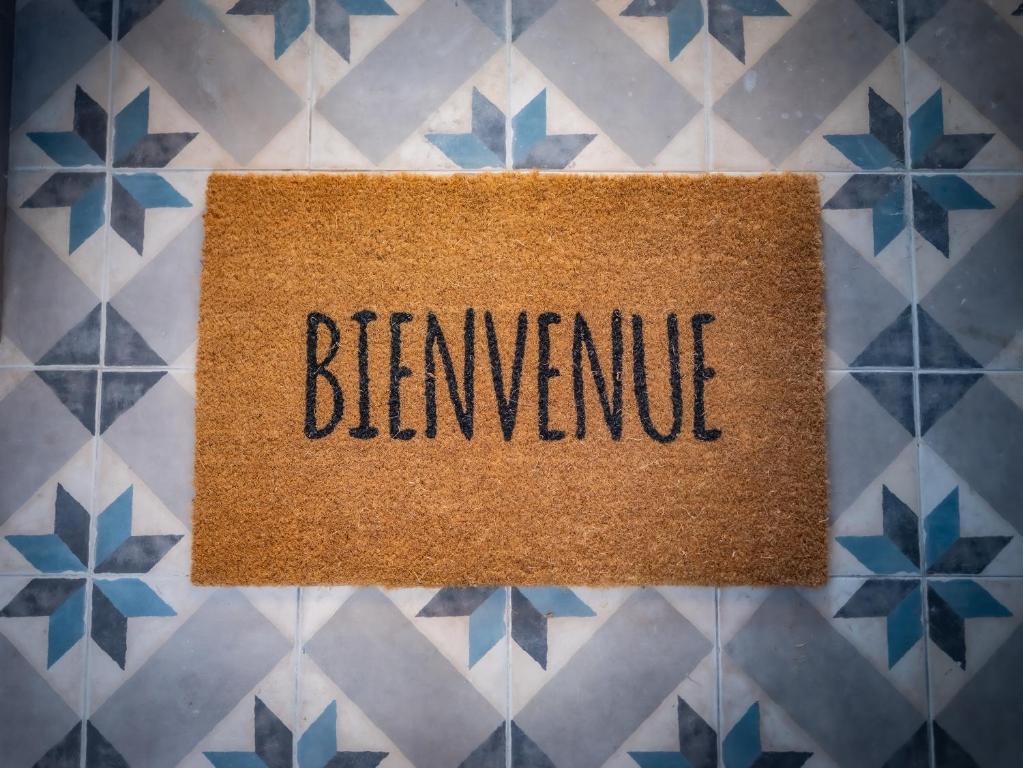 #202-Heart of Vieil Antibes - Place Nationale-High-End Newly Renovated & Furnished Appartment - 5