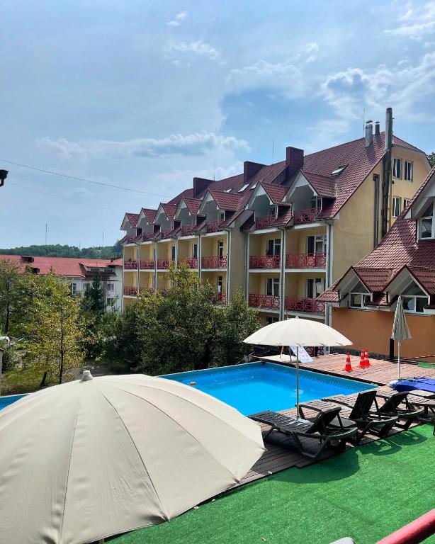 Recreation Complex Sunny Resort, Poljana