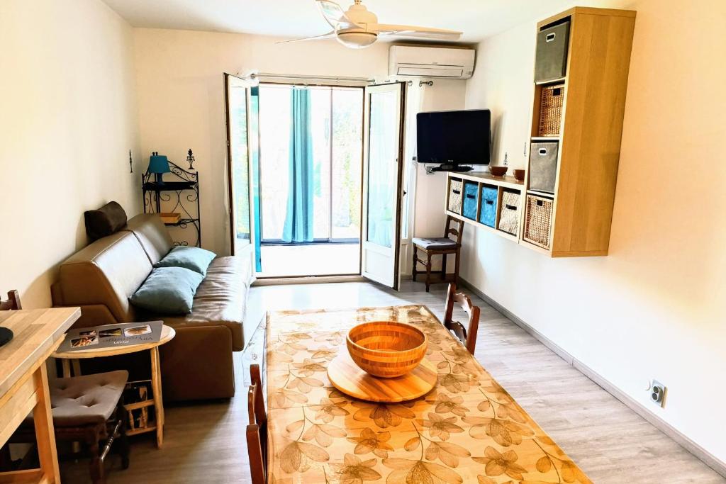 Well equipped studio with terrace Sanary-sur-Mer, Sanary-sur-Mer