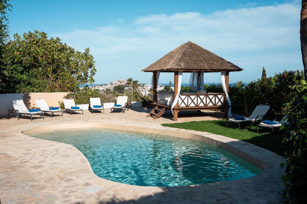 Can Calyssa Luxury Villa Near City Center - 1