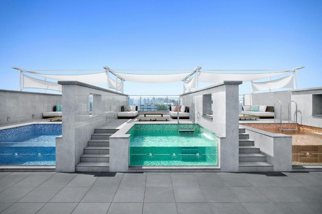 テグ マリオット ホテル (Daegu Marriott Hotel) スイミングプール