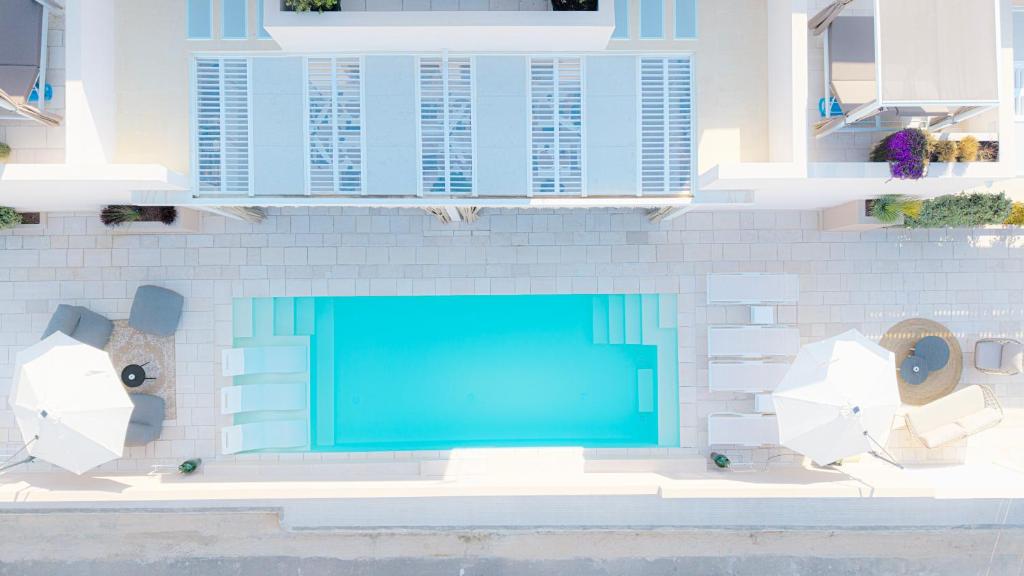 Kalinifta Rooms Luxury Style - 3