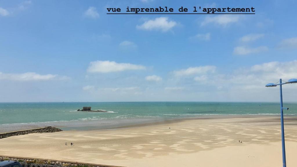 l'echo des vagues ,face mer, vue imprenable, appartement pour 2 à 4 personnes, Le Portel