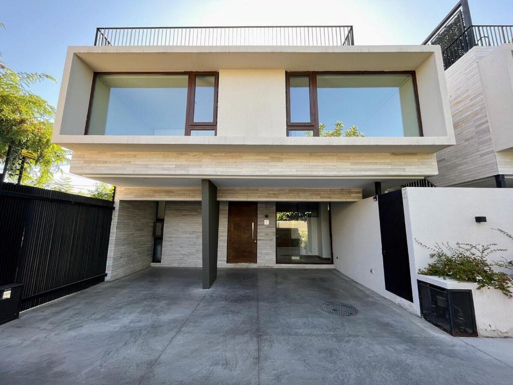 House 3 bedrooms 4 bathrooms & garden - 3