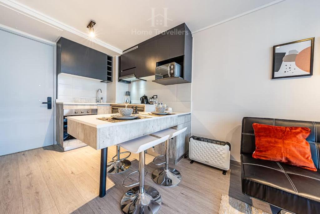 HT Depto Calido y central en Santiago WIFI - 4