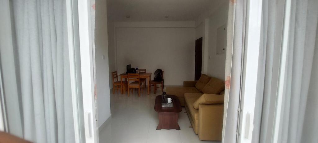 Aspire Residencies, Pore