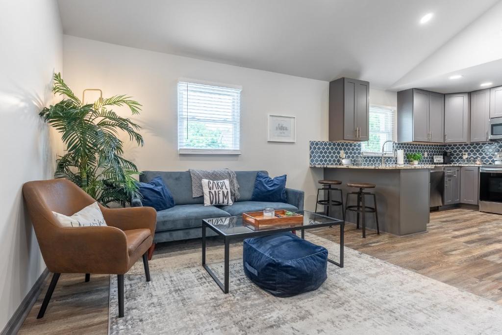 The Good Vibes Cottage by Stay Local Nashville, Nashville