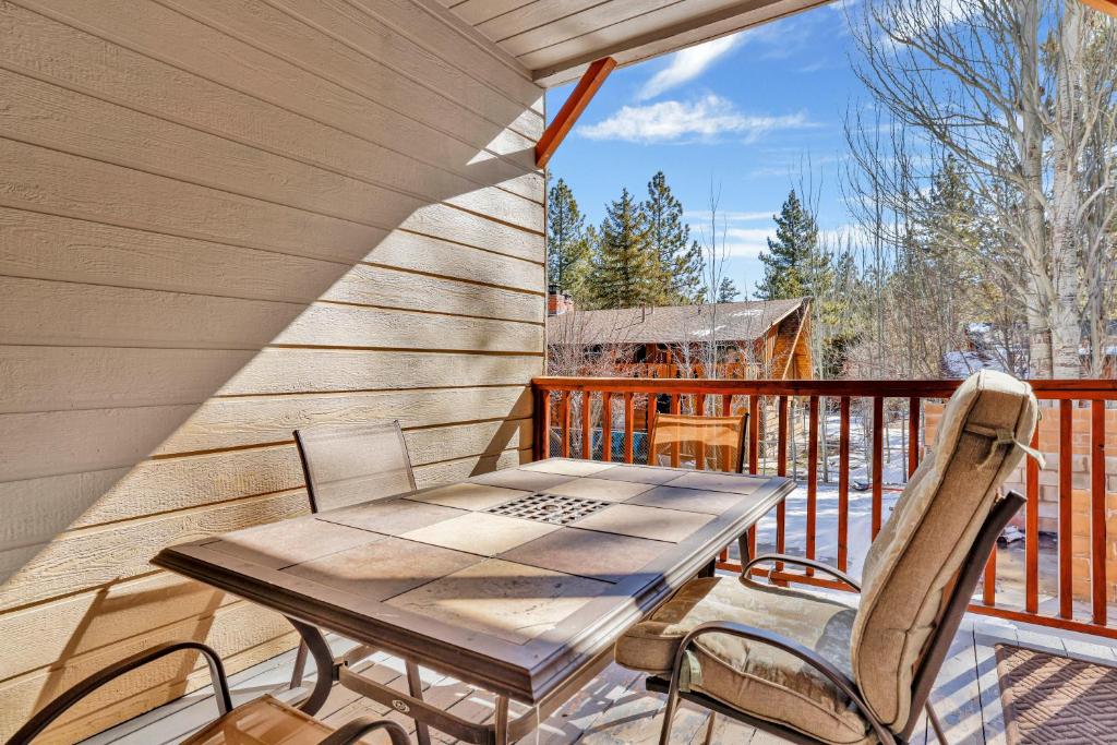 MISHKA'S PLACE #1567, Big Bear Lake