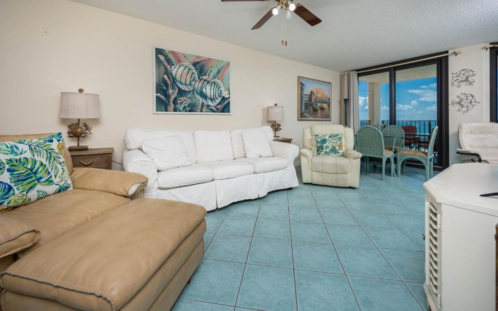 Phoenix East 608 condo, Orange Beach