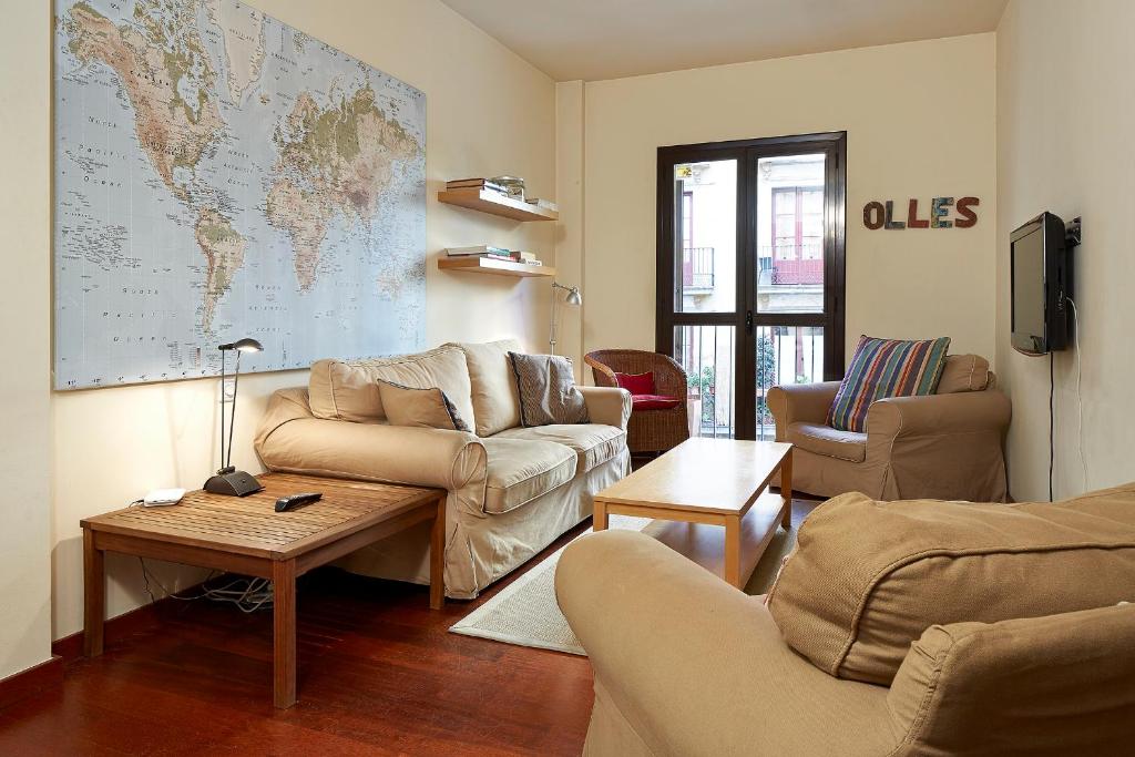 Olles Apartment — Hotel in Barcelona