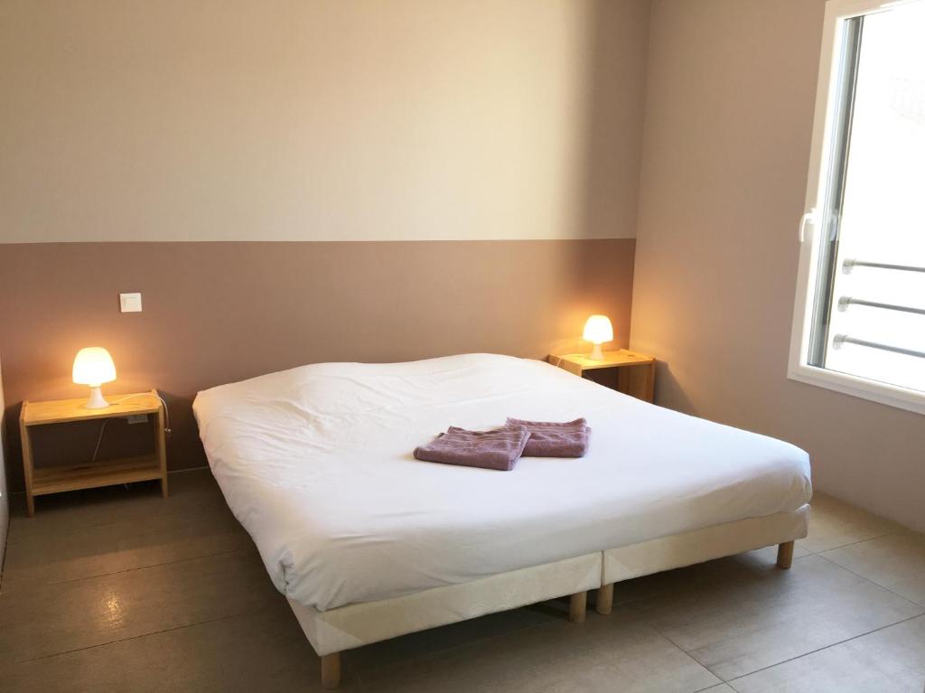 Villa piscine chauffée et spa en options - 3