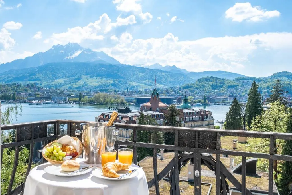 Hotel Royal Luzern，位于卢塞恩的酒店