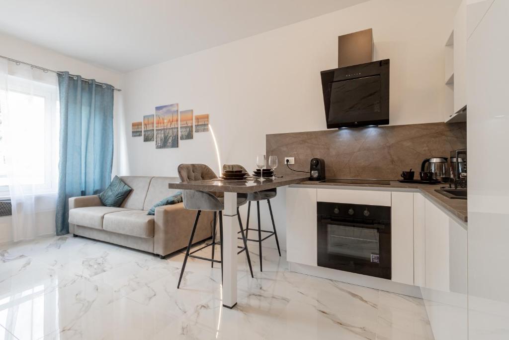 H11 PICCOLO SOGNO Sanremo - Monolocale - 1