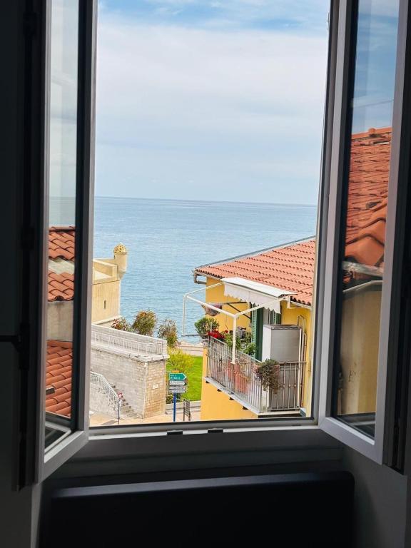 T4 Old Town Menton - Mer-Cœur de la Piétonne - 2