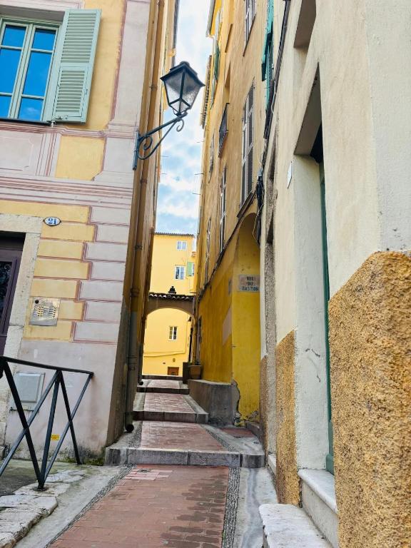 T4 Old Town Menton - Mer-Cœur de la Piétonne - 5