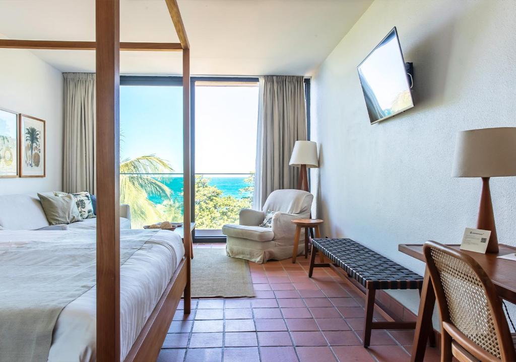 Large Room with Sea View