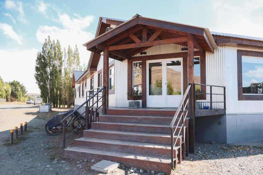 포크 호스텔 (Folk Hostel)
