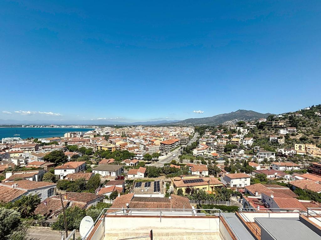 Bonrepos - MAGNIFIQUE APPARTEMENT VUE MER - 2
