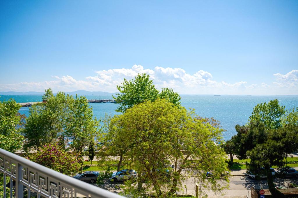 Paradise Hotel & Relax Center — Atrakcje w okolicy in Pomorie, Region Burgas