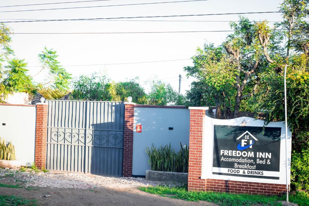 freedom inn, Arusha