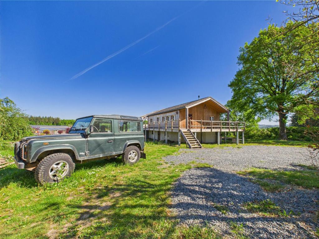 Le Pti Prins, Hatrival