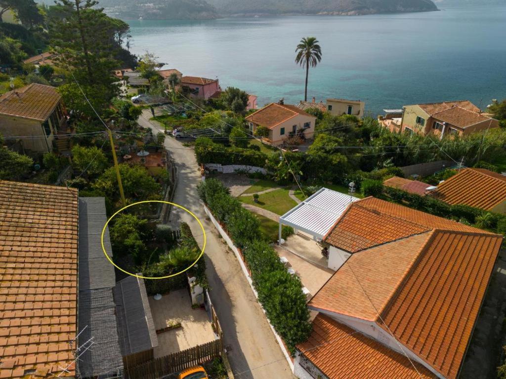 Un Giardino Sul Forno - Goelba - 1
