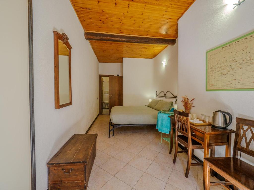 Macaia Village Life Room with AC #2 - 4