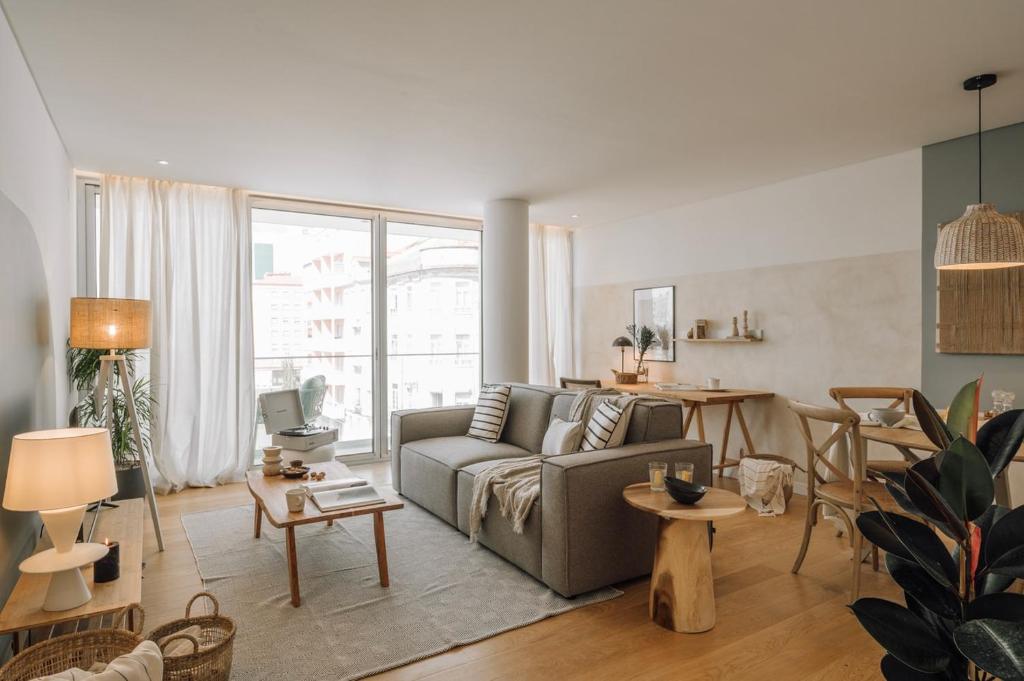 Minturno - 2 bedrooms and balcony in Alvalade, Lisbonne