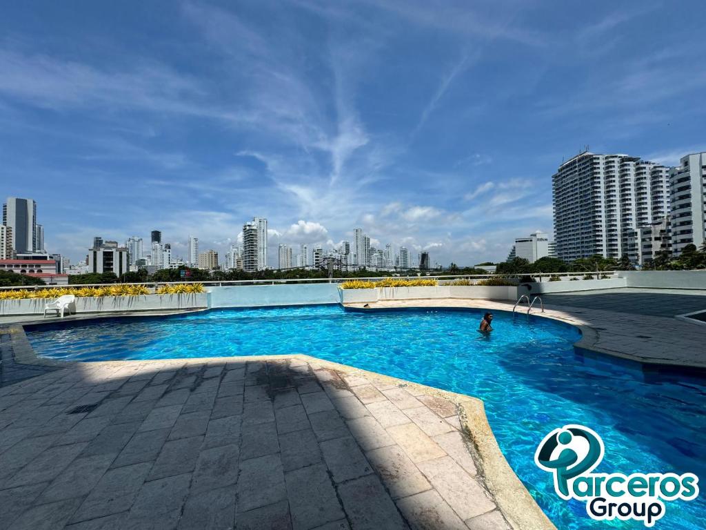 Apartamentos Torres Del Lago Por Parceros Group - 2