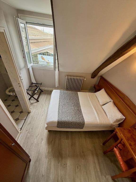 New Hôtel Gare Du Nord - 3