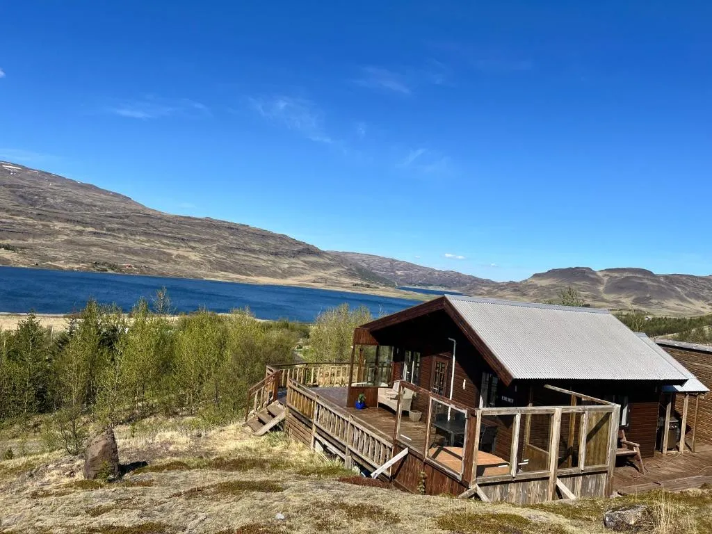 Icelandic Lake House, hotel in Akranes