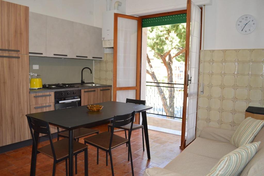 LoVa apartment, Pietra Ligure