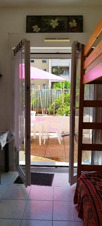 Charmant studio-terrasse à Carras Plage - 3