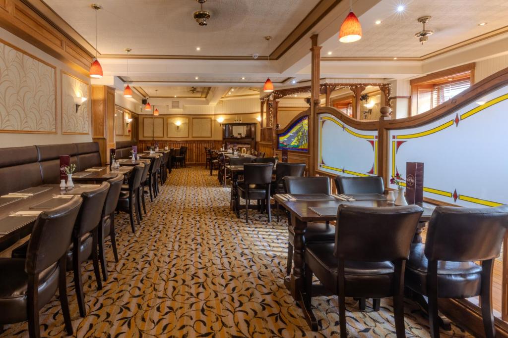 New Inn Hotel photo 8
